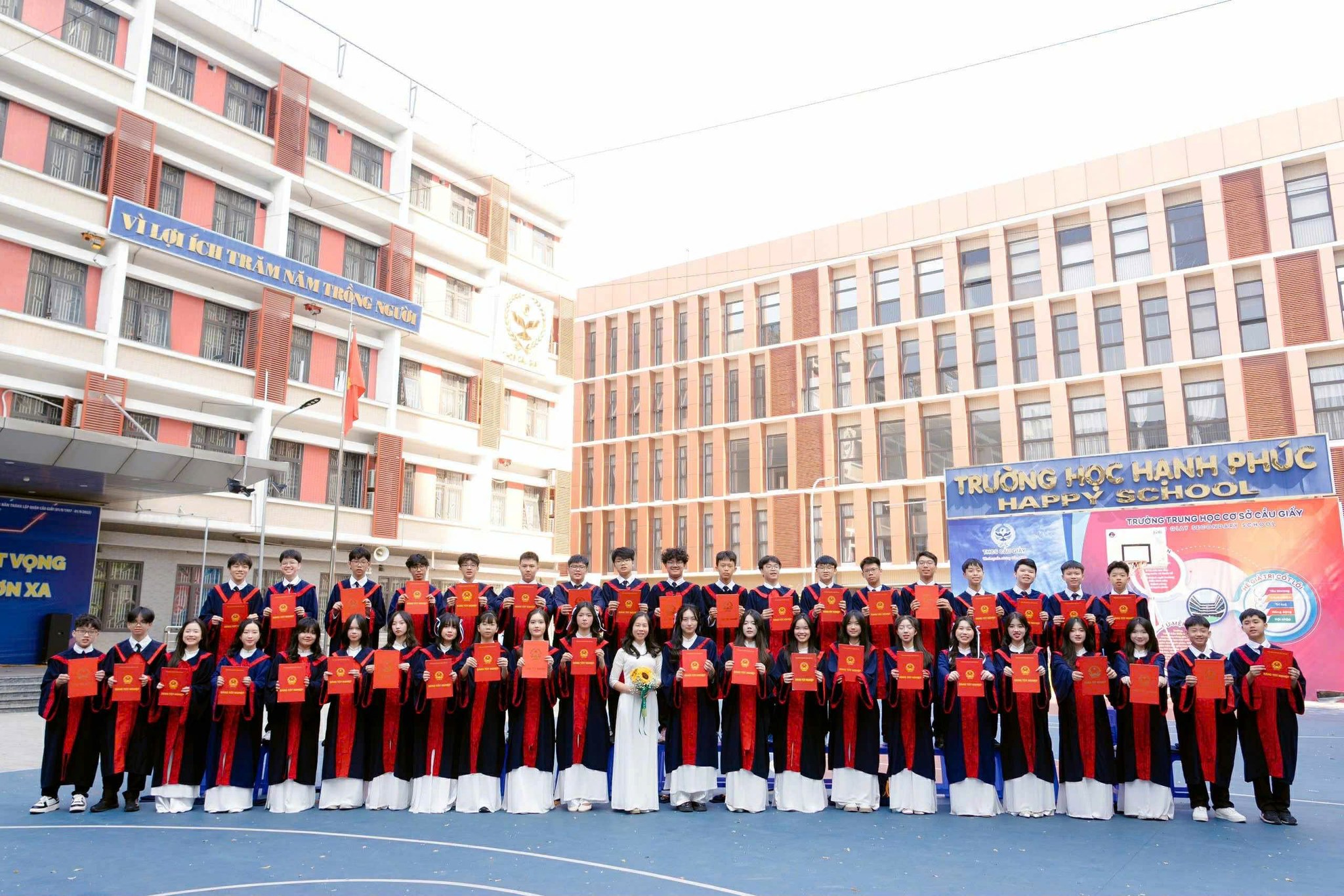 9A9 NIÊN KHÓA 2021-2025: KHI TƯ DUY SẮC BÉN VÀ Ý CHÍ KIÊN CƯỜNG TẠO NÊN KỲ TÍCH
