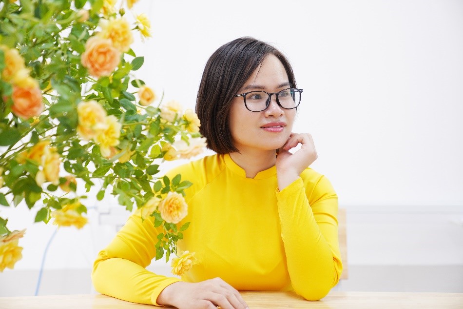 CÔ GIÁO DẠY HÓA ‘TRUYỀN LỬA’ ĐAM MÊ NGHIÊN CỨU KHOA HỌC CHO HỌC SINH