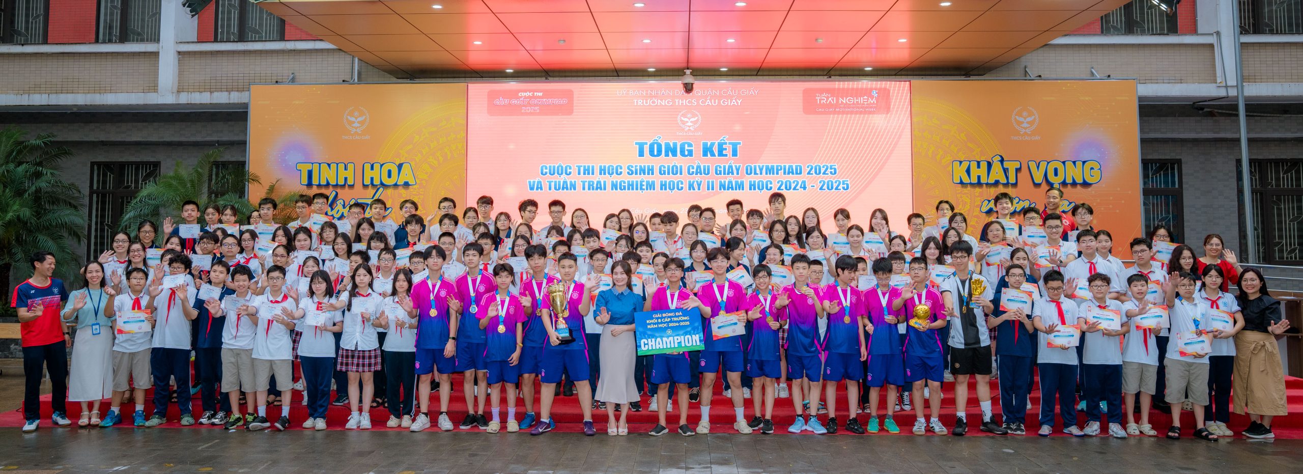 TỰ HÀO CẦU GIẤY – TỎA SÁNG TÀI NĂNG HỌC SINH