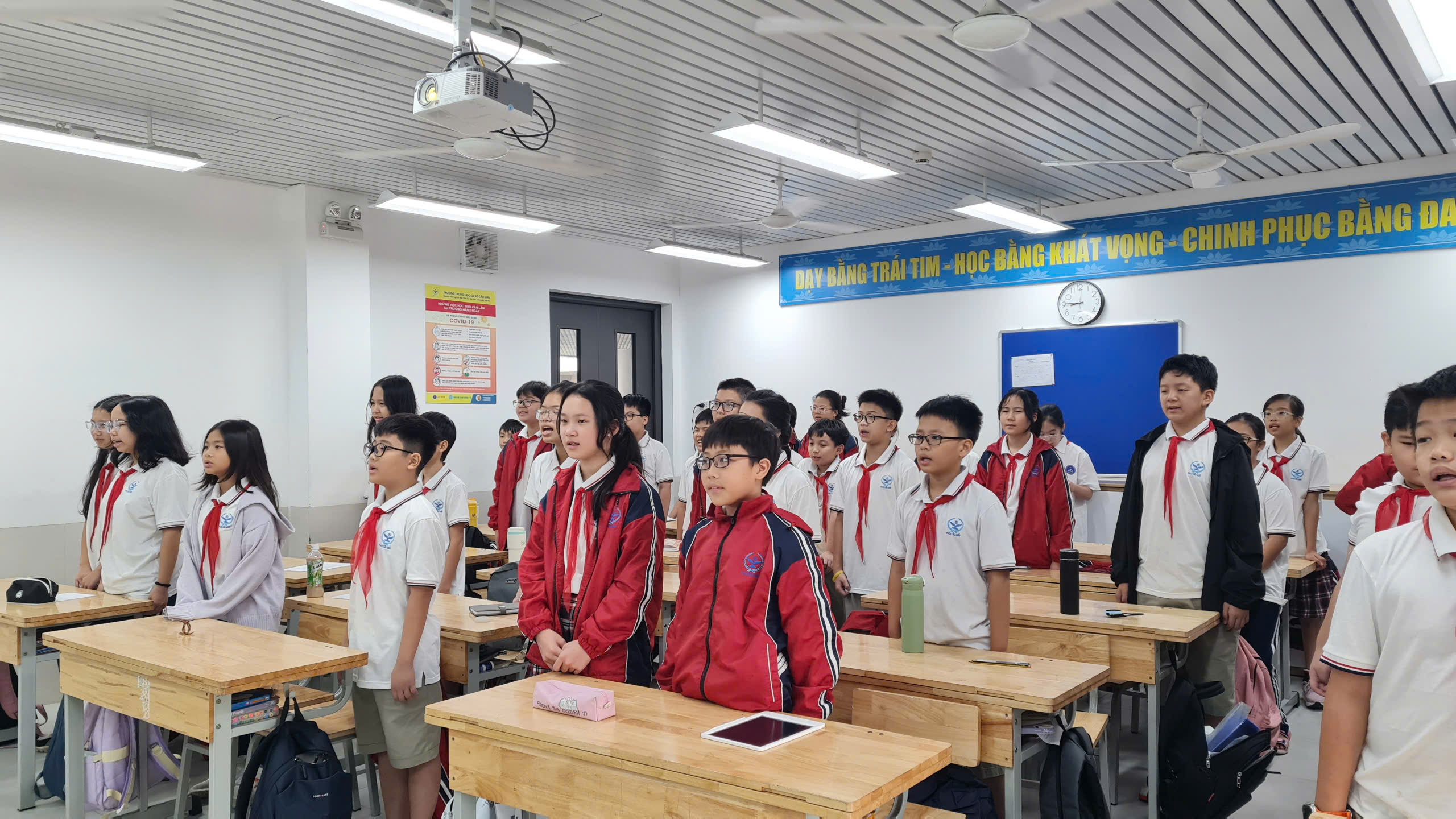 ĐẠI HỘI CHI ĐỘI NHIỆM KÌ NĂM HỌC 𝟐𝟎𝟐𝟒-𝟐𝟎𝟐𝟓