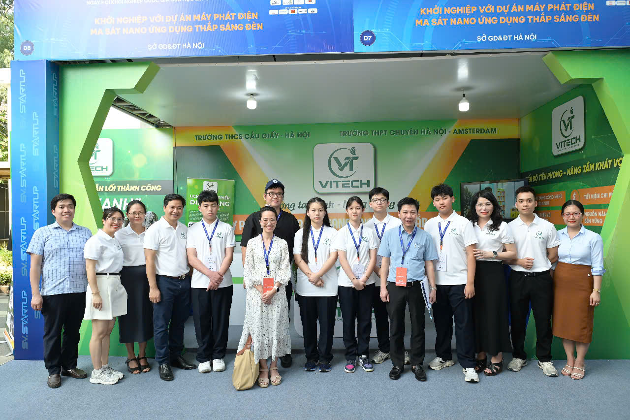 🎉 THCS CẦU GIẤY VINH DỰ GÓP MẶT TẠI VÒNG CHUNG KẾT CUỘC THI HỌC SINH, SINH VIÊN VỚI Ý TƯỞNG KHỞI NGHIỆP (SV_STARTUP) LẦN THỨ VII – 2025 🎉 🌱 VITECH: TƯƠNG LAI XANH – NĂNG LƯỢNG XANH 🌱