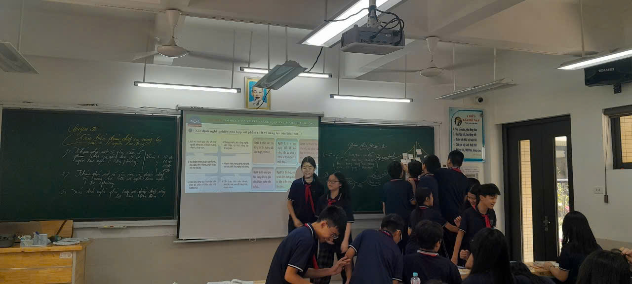 TRƯỜNG THCS CẦU GIẤY TỔ CHỨC THÀNH CÔNG CÁC CHUYÊN ĐỀ DẠY HỌC TRONG THÁNG 4